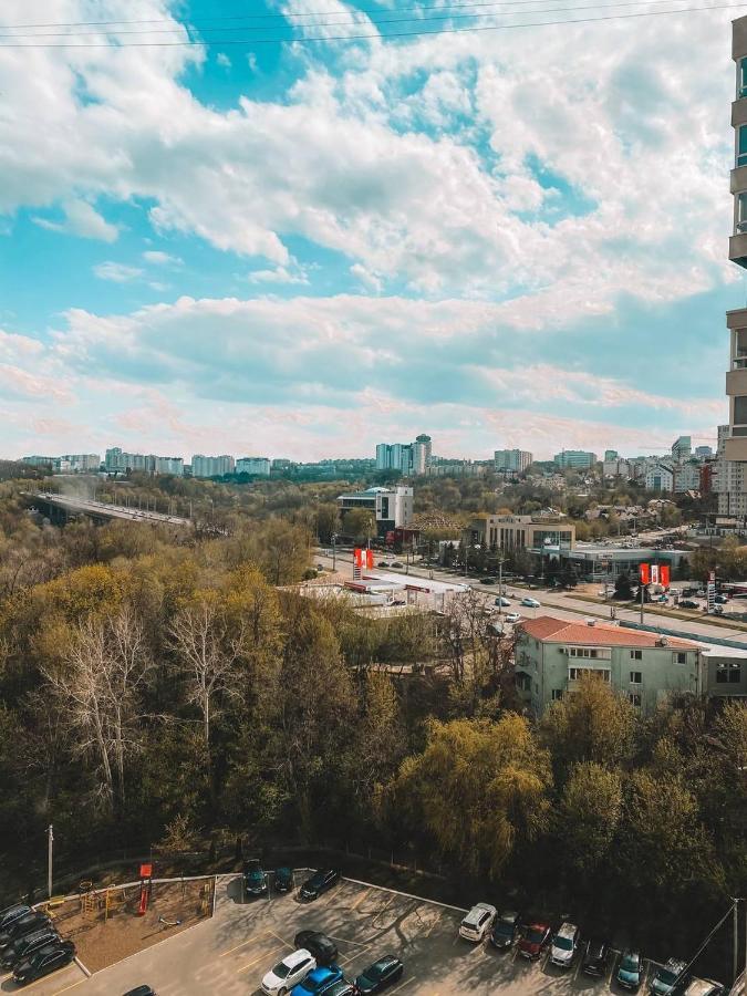 Luxury Sky Apartment Chişinău Eksteriør billede