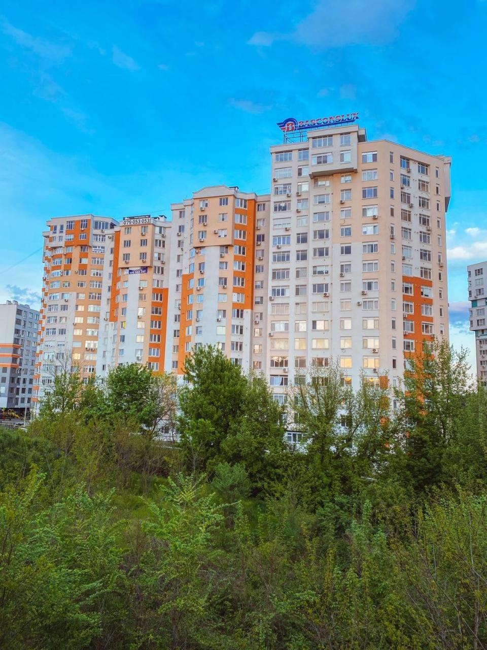 Luxury Sky Apartment Chişinău Eksteriør billede